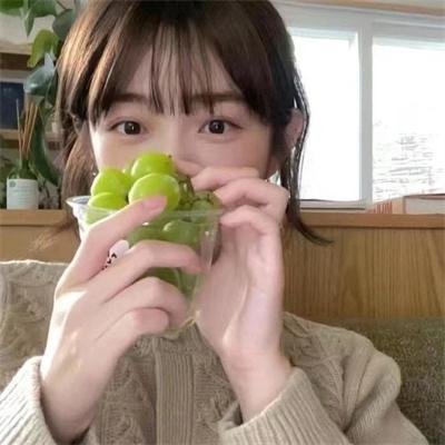 三五成群